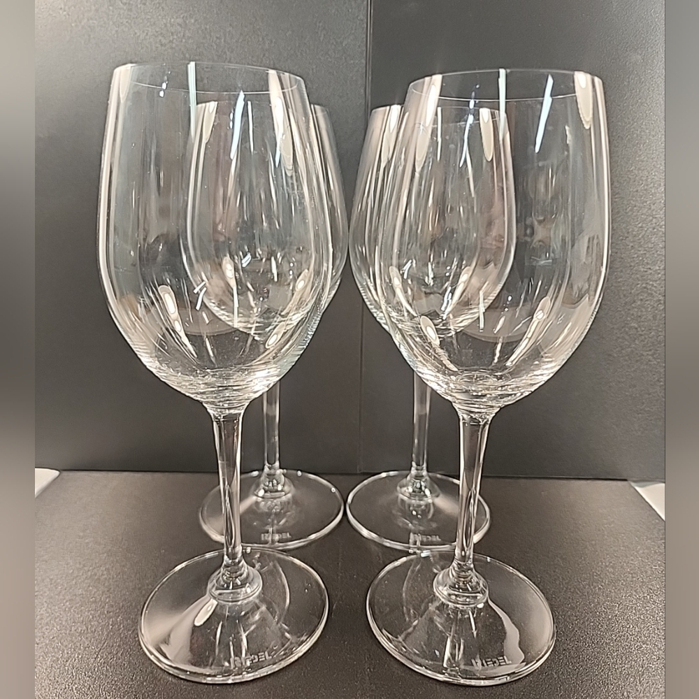 RIEDEL CRYSTAL Wine Glasses Set of 4 Capacity 12 oz Sparkling Germany